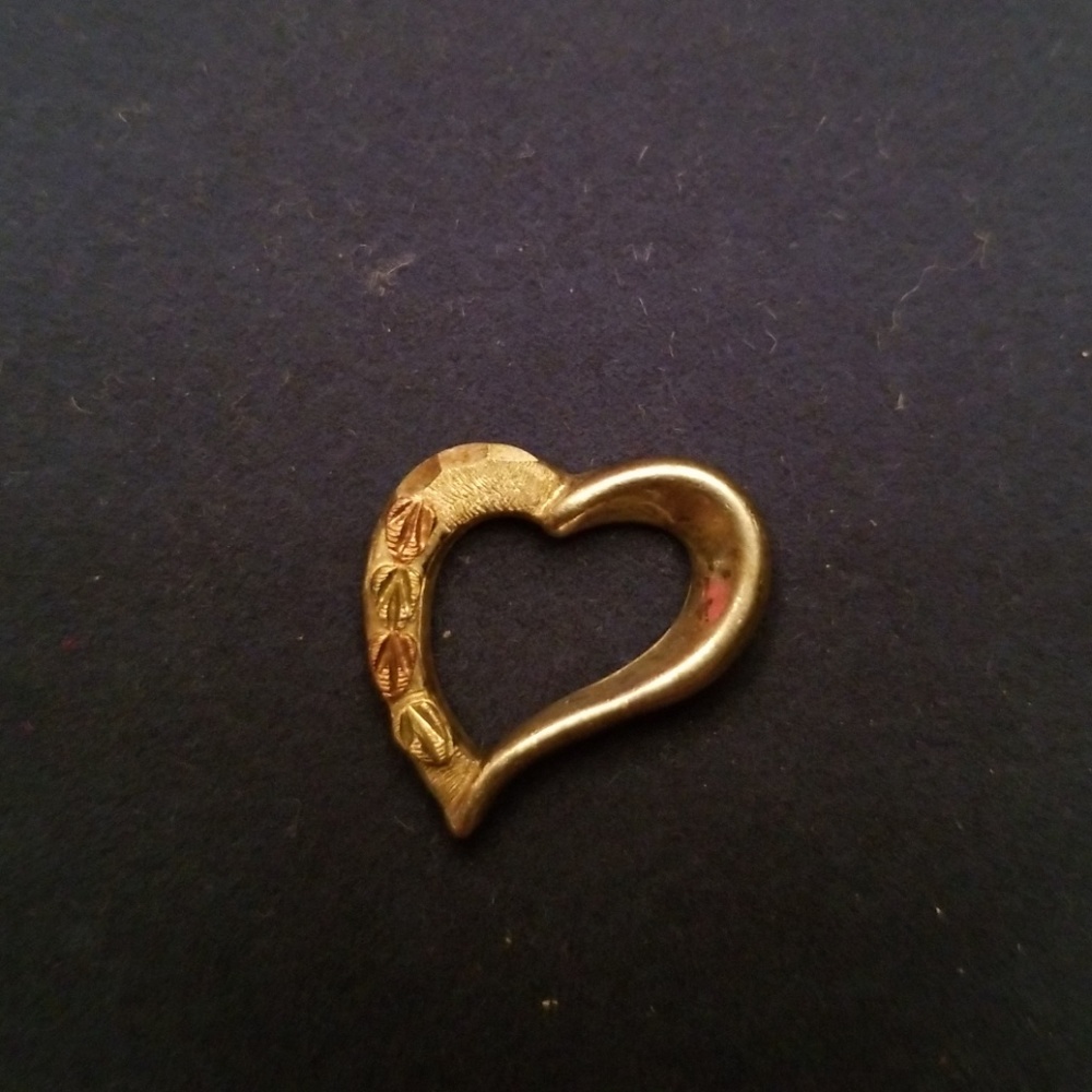 Heart pendant